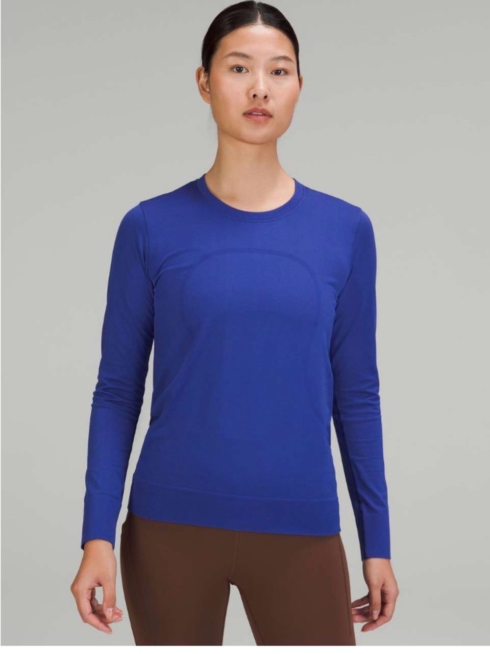 Lululemon Swiftly Relaxed-Fit Long Sleeve Shirt
Psychic Size 8